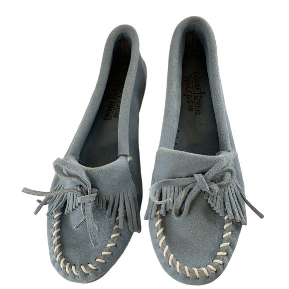 Minnetonka Women's Blue Moccasins - Picture 4 of 10